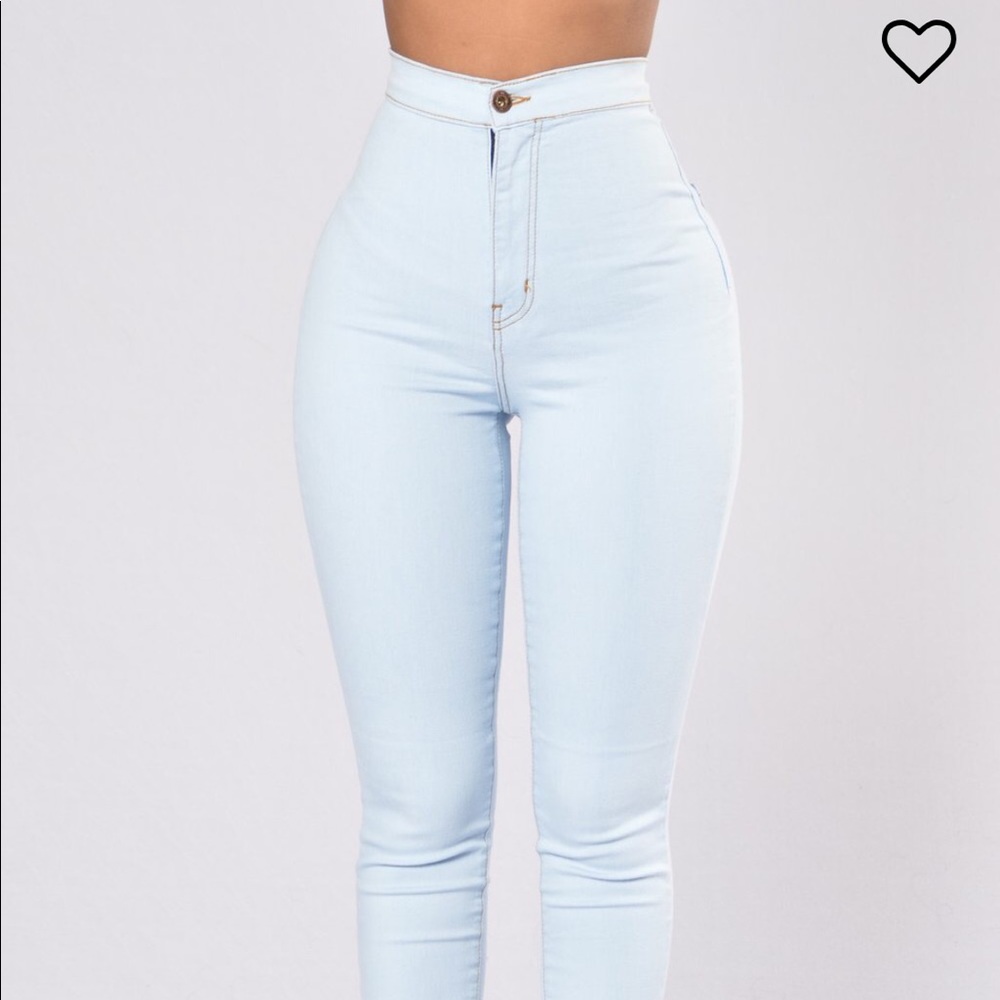 FASHION NOVA High Waisted Jeans - Picture 5 of 6